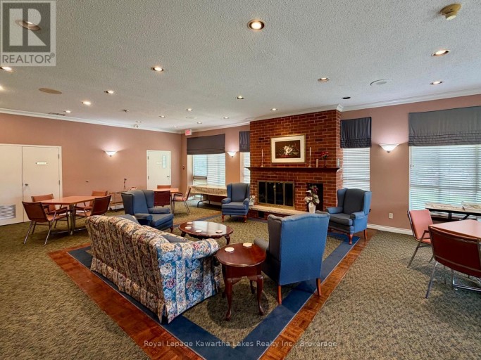 303 - 4 HERITAGE WAY, Kawartha Lakes (Lindsay), Ontario, K9V5Z2