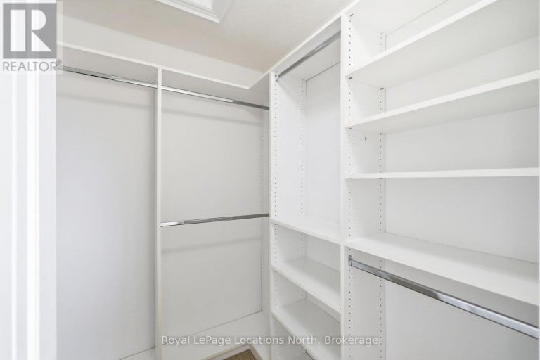 15 CLARK STREET, Collingwood, Ontario, L9Y0H9