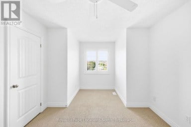 15 CLARK STREET Collingwood Ontario photo 26