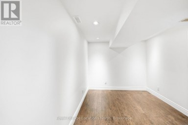 15 CLARK STREET Collingwood Ontario photo 27