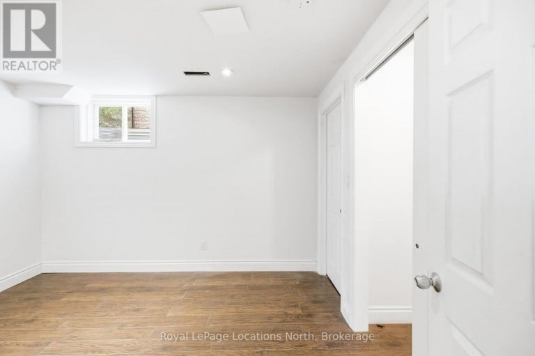 15 CLARK STREET, Collingwood, Ontario, L9Y0H9