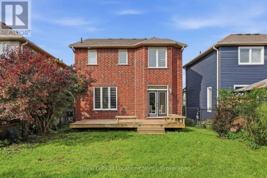 15 CLARK STREET Collingwood Ontario photo 35