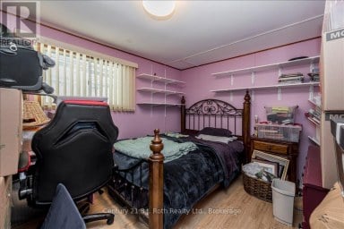 1 SMITHS LANE Midland Ontario photo 14