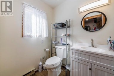 1 SMITHS LANE Midland Ontario photo 17