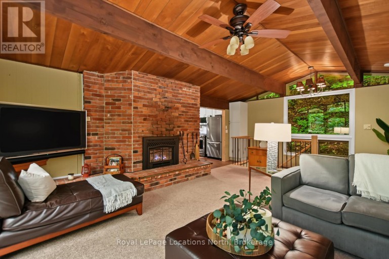 143 ST MORITZ CRESCENT, Blue Mountains, Ontario, L9Y0S6