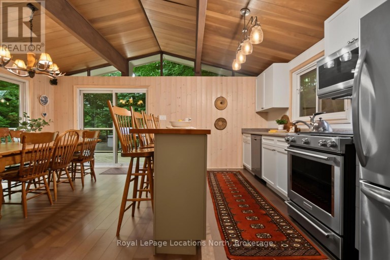 143 ST MORITZ CRESCENT, Blue Mountains, Ontario, L9Y0S6
