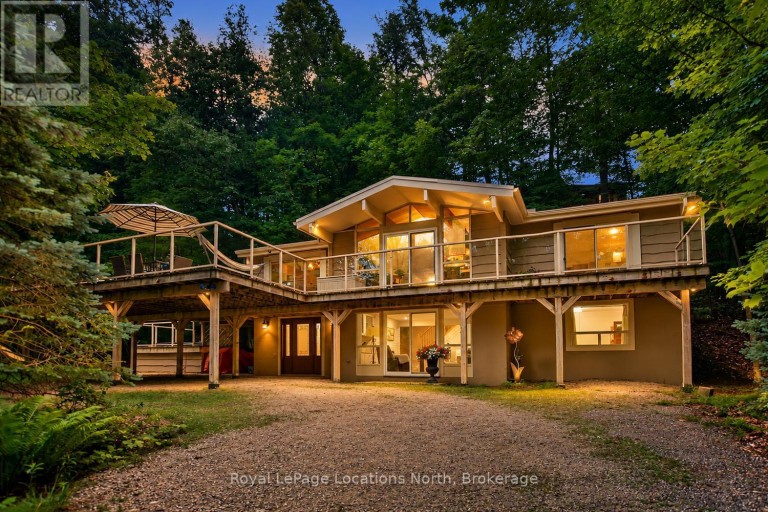 143 ST MORITZ CRESCENT, Blue Mountains, Ontario, L9Y0S6