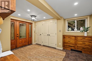 143 ST MORITZ CRESCENT Blue Mountains Ontario photo 4