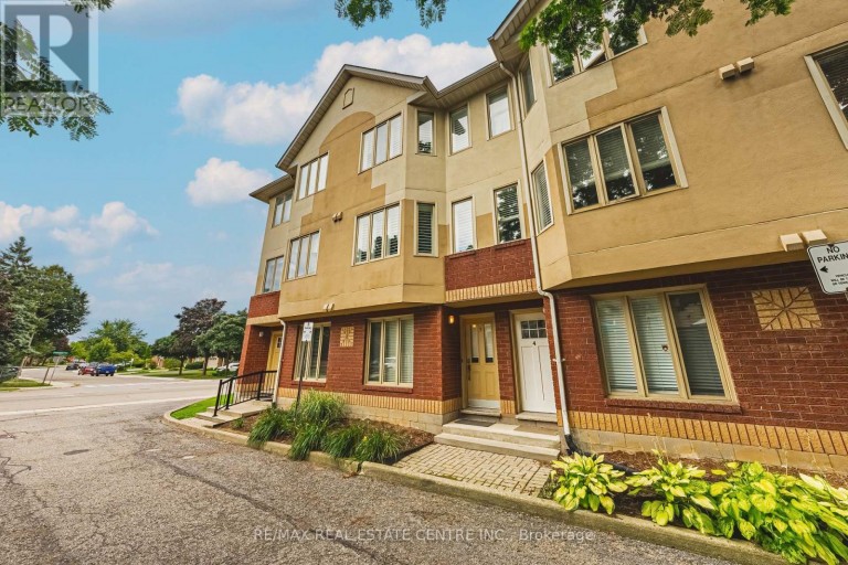 3 - 266 LIMERIDGE ROAD E, Hamilton (Bruleville), Ontario, L9A2S7