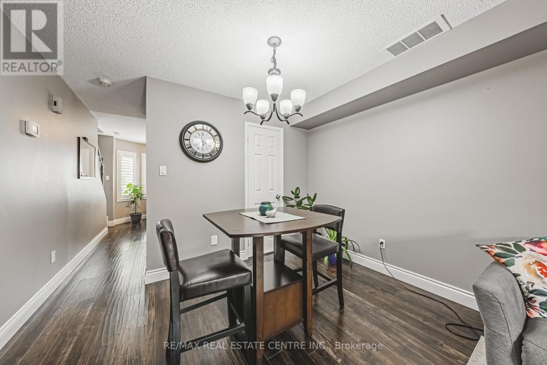 3 - 266 LIMERIDGE ROAD E, Hamilton (Bruleville), Ontario, L9A2S7