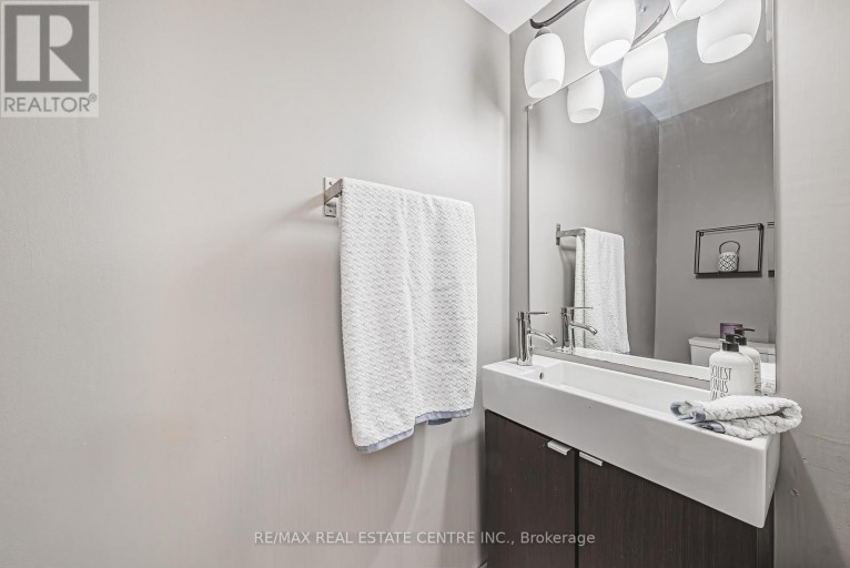 3 - 266 LIMERIDGE ROAD E, Hamilton (Bruleville), Ontario, L9A2S7