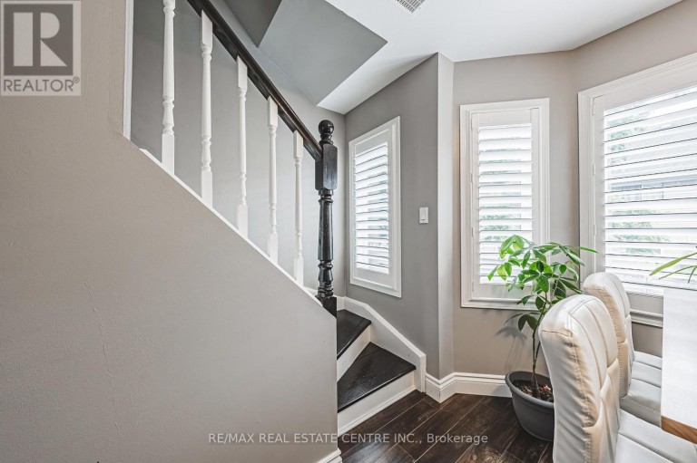3 - 266 LIMERIDGE ROAD E, Hamilton (Bruleville), Ontario, L9A2S7