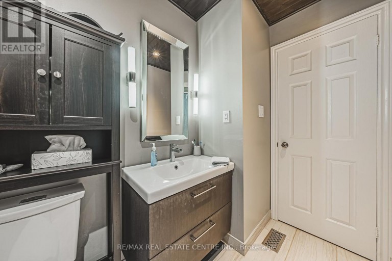 3 - 266 LIMERIDGE ROAD E, Hamilton (Bruleville), Ontario, L9A2S7