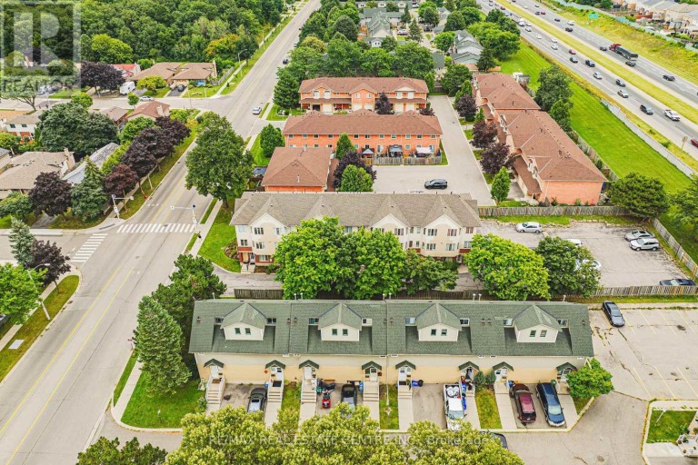 3 - 266 LIMERIDGE ROAD E, Hamilton (Bruleville), Ontario, L9A2S7