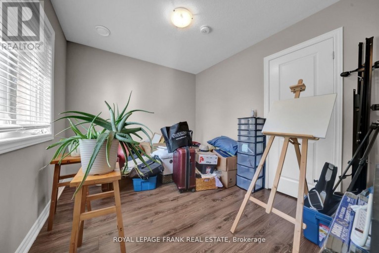 398 OLIVE AVENUE, Oshawa (Central), Ontario, L1H2R1
