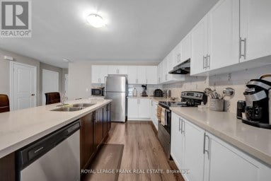 398 OLIVE AVENUE Oshawa (Central) Ontario photo 9
