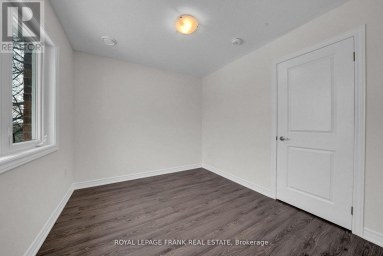 402 OLIVE AVENUE Oshawa (Central) Ontario photo 12
