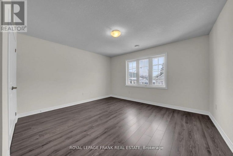 402 OLIVE AVENUE, Oshawa (Central), Ontario, L1H2R1