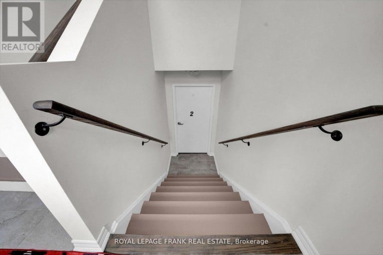 402 OLIVE AVENUE, Oshawa (Central), Ontario, L1H2R1