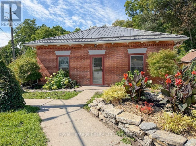 6 WILLARD STREET, Belleville (Belleville Ward), Ontario, K8P1C5
