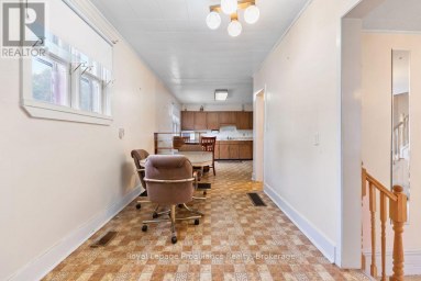 294 MOIRA STREET E Belleville (Belleville Ward) Ontario photo 14