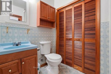 294 MOIRA STREET E Belleville (Belleville Ward) Ontario photo 19