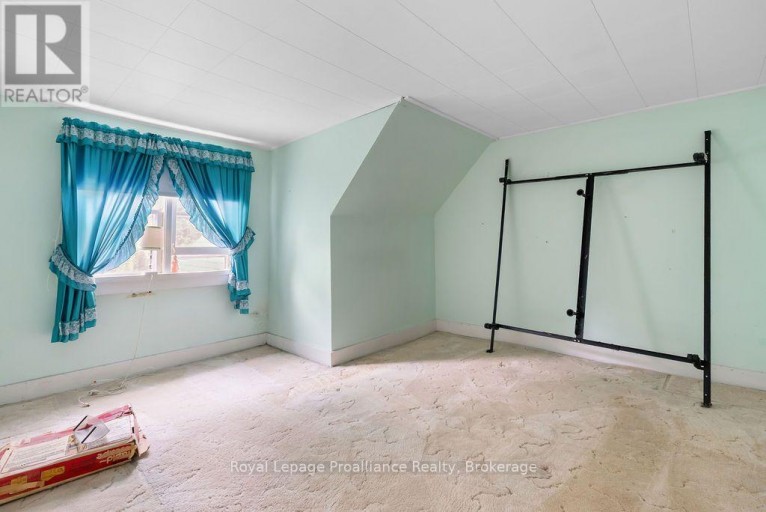 294 MOIRA STREET E, Belleville (Belleville Ward), Ontario, K8P2T1