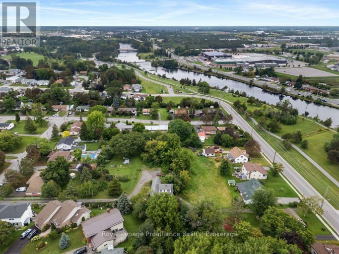 294 MOIRA STREET E, Belleville (Belleville Ward), Ontario, K8P2T1