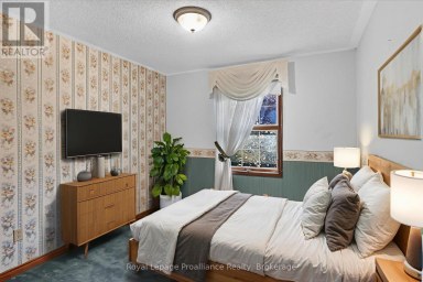 1664 FORSTER AVENUE Peterborough (Otonabee Ward 1) Ontario photo 31