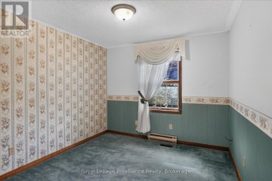 1664 FORSTER AVENUE Peterborough (Otonabee Ward 1) Ontario photo 33