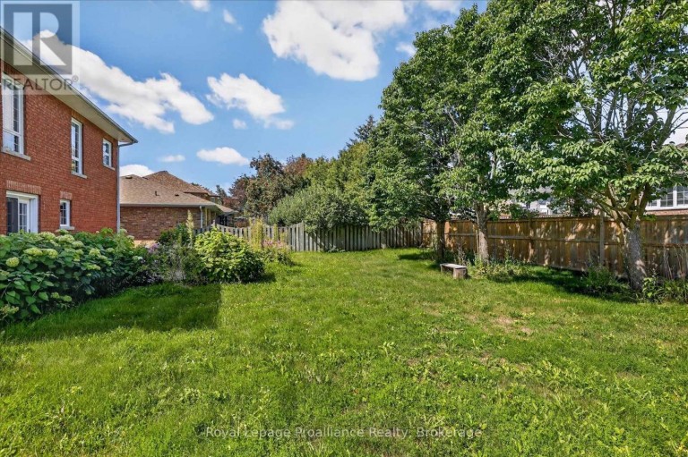1664 FORSTER AVENUE, Peterborough (Otonabee Ward 1), Ontario, K9K2G6