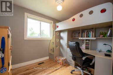 1571 ELM TREE ROAD Kawartha Lakes (Lindsay) Ontario photo 18