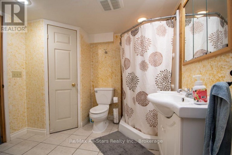 1571 ELM TREE ROAD, Kawartha Lakes (Lindsay), Ontario, K9V4R1