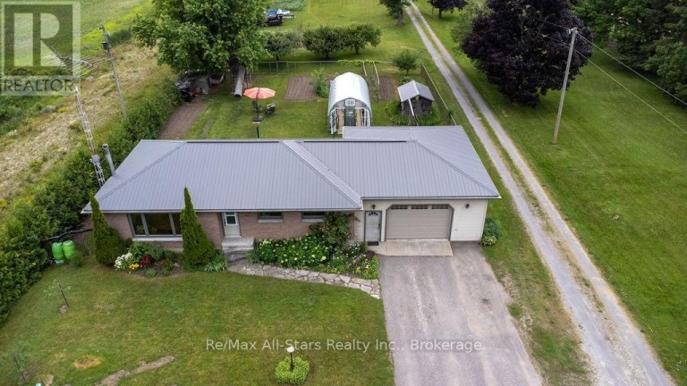 1571 ELM TREE ROAD, Kawartha Lakes (Lindsay), Ontario, K9V4R1