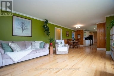1571 ELM TREE ROAD Kawartha Lakes (Lindsay) Ontario photo 6