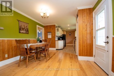 1571 ELM TREE ROAD Kawartha Lakes (Lindsay) Ontario photo 9