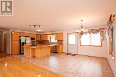 2196 FALCONCREST DRIVE Thunder Bay (Riverdale Road) Ontario photo 20
