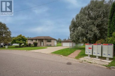 2196 FALCONCREST DRIVE Thunder Bay (Riverdale Road) Ontario photo 3