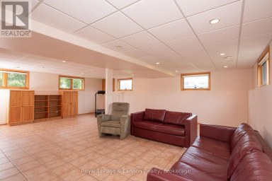 2196 FALCONCREST DRIVE Thunder Bay (Riverdale Road) Ontario photo 38
