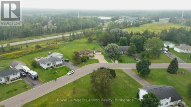 2196 FALCONCREST DRIVE Thunder Bay (Riverdale Road) Ontario photo 7