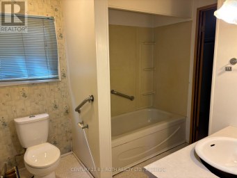 9 CHERRYWOOD LANE Innisfil Ontario photo 16