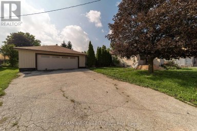 7826 YONGE STREET Innisfil (Stroud) Ontario photo 2