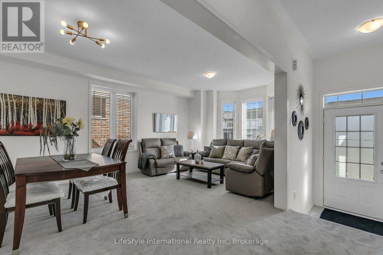 5 - 210 FARLEY ROAD W, Centre Wellington (Fergus), Ontario, N1M0H2