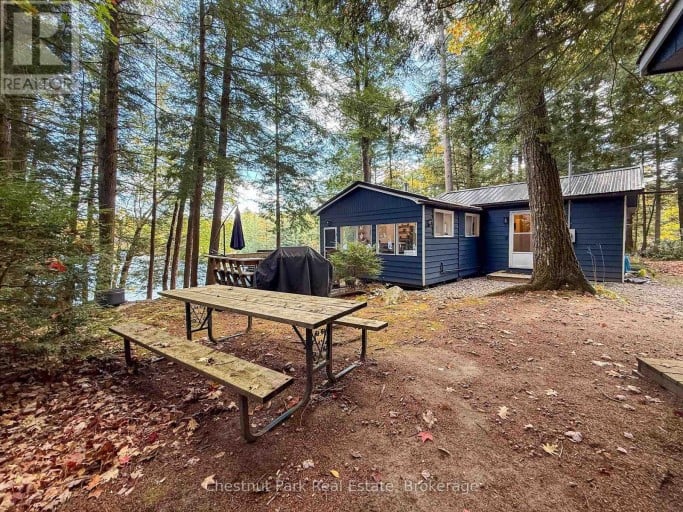 11 - 1158 CRANBERRY ROAD, Muskoka Lakes (Medora), Ontario, P0C1A0