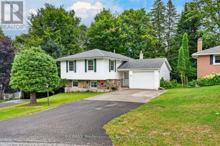 12 ANTHONY COURT, Huntsville, Ontario, P1H1T2