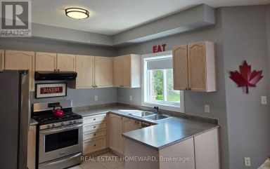 139 BIRKHALL PLACE Barrie (Innis-Shore) Ontario photo 9