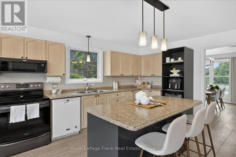 837 TINDLE BAY ROAD, Selwyn, Ontario, K9J0C5