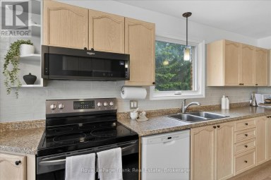 837 TINDLE BAY ROAD Selwyn Ontario photo 13