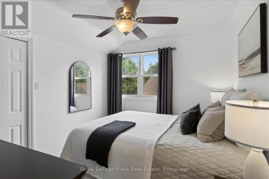 837 TINDLE BAY ROAD Selwyn Ontario photo 24