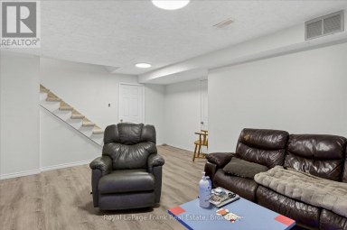 837 TINDLE BAY ROAD Selwyn Ontario photo 28